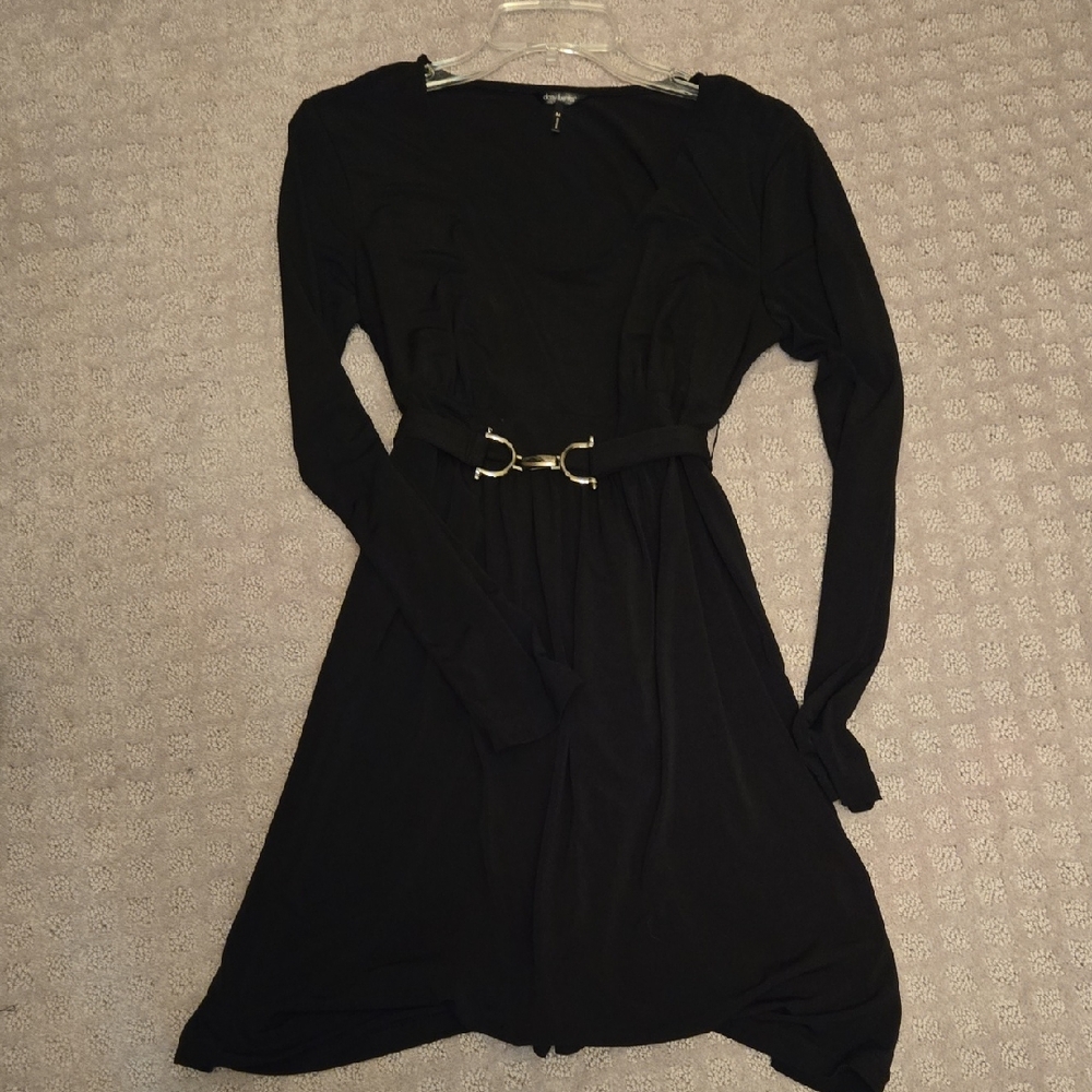 Daisy Fuentes Elegant Black Long Sleeve Dress with Gold Accent